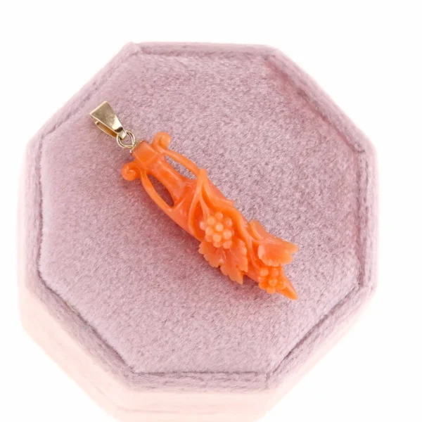 Wisiorek amfora z winem - 14K